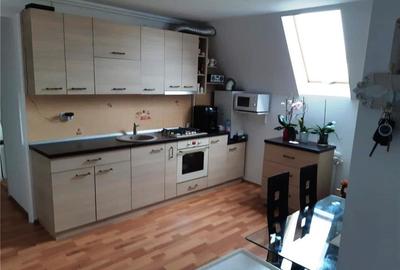 Apartament cu 2 camere decomandat, mobilat în Simion Bărnuțiu