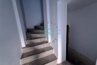 Casă cu 2 camere cu Teren 300 Mp în Craiter - 14