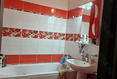 Apartament cu 3 camere decomandat în Dorobanți 2 - 4