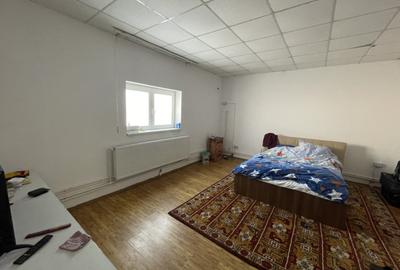 Spațiu comercial, de 800 mp, în Central - 12