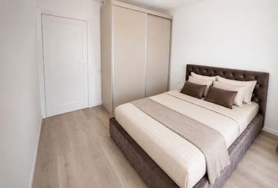 Apartament cu 3 camere decomandat în Tractorul - 4