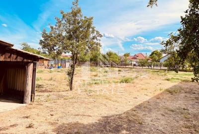 Casă individuală cu 2 camere cu Canalizare în Est - 34