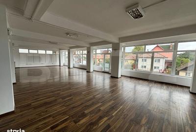 Spațiu comercial, de 220 mp, în Stana - 1