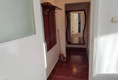 Vand garsoniera Darmane?ti zona Troita,o zona foarte lini?tita. - 2