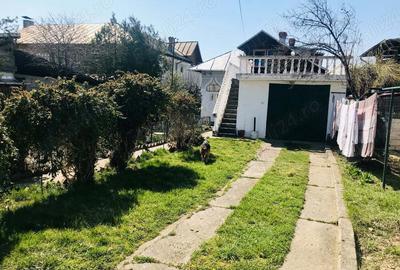 Casă cu 8 camere cu Teren 776 Mp în Urlați - 5