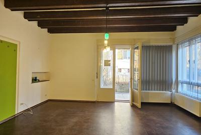 Birou, de 40 mp, în Central - 6