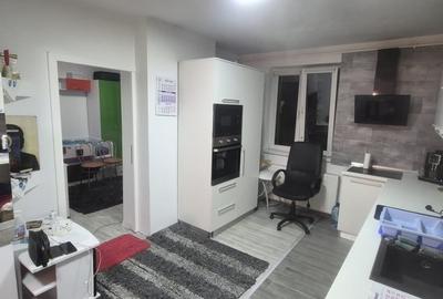Apartament cu 3 camere decomandat în Exterior Sud - 7