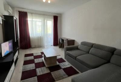 Direct proprietar, vand apartament cu 2 camere, 50 mp utili, situat in blocul T8 (zona City Park Mal