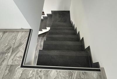 Casă cu 3 camere în Ișalnița - 6