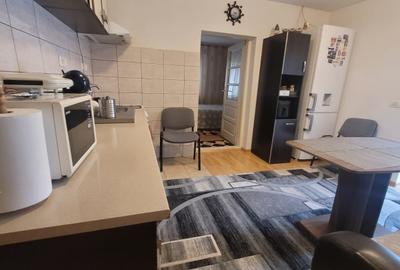 Valu lui Traian -casa 3 camere cu teren 300 mp -gaze la poarta -79900 Euro neg - 23