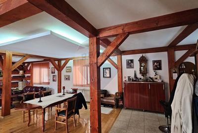 Vilă de lux cu 4 camere de vânzare în Câmpulung Moldovenesc, Suceava - 11