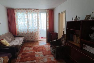 Apartament 3 camere, circular - zona Centru Civic - 2
