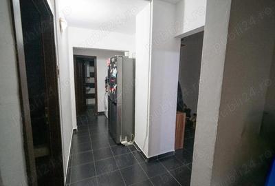 Apartament cu 4 camere decomandat în Sud - 4