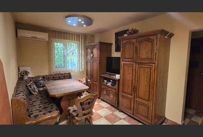 Apartament 4 camere zona Circumvalatiunii- etaj 1 - 1