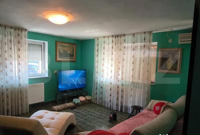 Casă cu 7 camere cu Teren 1430 Mp în Central - 10
