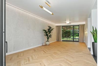 Vila superba la liziera padurii | Iancu Nicolae | Brtitish School | - 8