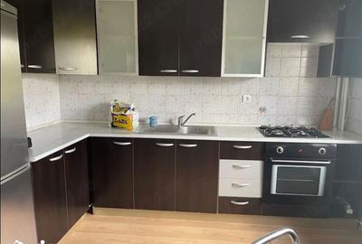 Apartament cu 2 camere decomandat, mobilat în 13 Septembrie - 8