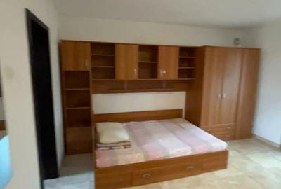 Inchiriez garsioniera - 6