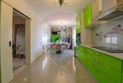 Apartament cu 4 camere în Unirii - 9