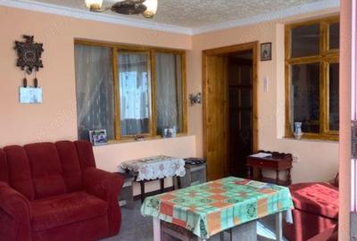 Vand casa si teren , str.Muresului - 5