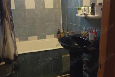 Vand apartament cu trei camere decomandate, Mircea, 119000 . - 2