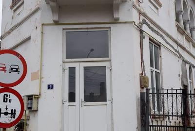 Casă cu 7 camere cu Teren 439 Mp în Pucioasa - 7