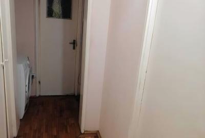 Apartament cu 3 camere semidecomandat, mobilat în Titan - 4