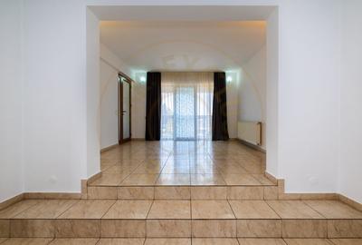 Casă individuală cu 10 camere cu Canalizare în Vest - 20
