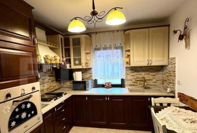 Apartament de vanzare, cu 2 camere, 54 mp, zona Racadau - 3