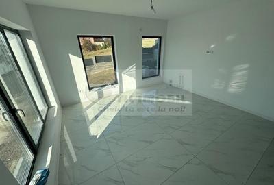 Duplex premium Vișani – 100 mp utili, curte 220 mp – 155.000 € - 5