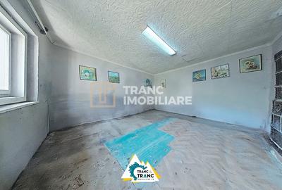 Casă cu 5 camere cu Canalizare în Zăbrani - 5