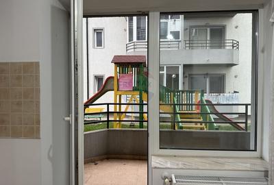 Apartament cu 3 camere de vanzare cu loc de parcare, Calea Barladului - 5