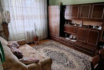 Apartament cu 3 camere în Central - 3