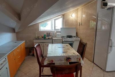 Garsoniera ,camera la casa, in Craiter - 4