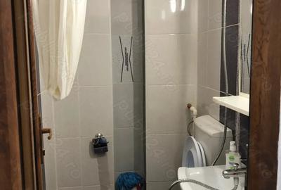 Garsonieră decomandată în Titan - 5