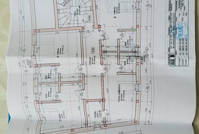 Casă cu 6 camere în Central - 2