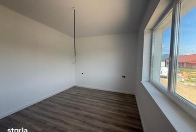 Casă cu 3 camere cu Teren 150 Mp în Cetate - 3