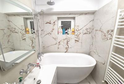 Apartament cu 3 camere decomandat în Calea București - 4