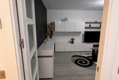 Apartament cu 3 camere decomandat, mobilat în Central - 8