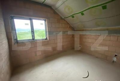 Casă cu 4 camere cu Teren 700 Mp în Aghireș - 6