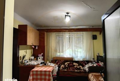 Casă cu 2 camere cu Teren 1570 Mp în Culciu - 8