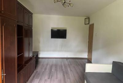 Apartament de 2 camere decomandat, zona Alexandru cel Bun - 3