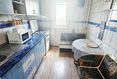 Vânzare apartament 3 camere | Zona Vest – Lămâița | Etaj 10/10 - 12