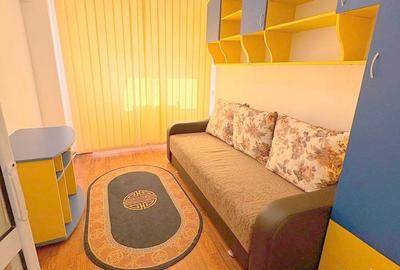 Apartament cu 3 camere decomandat în Energiei - 8