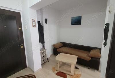 Garsonieră decomandată în Petros - 8