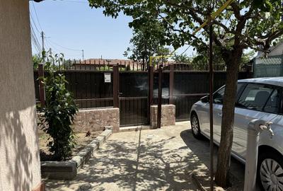 Casă cu 4 camere în Central - 1