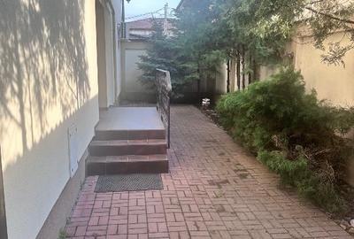 Apartament cu 2 camere decomandat, mobilat în Central - 14