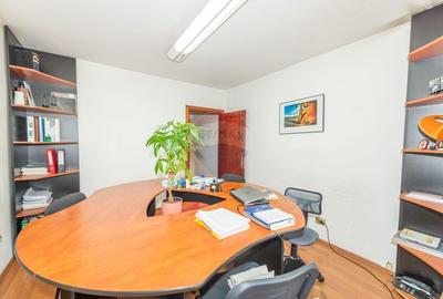 Apartament cu 3 camere decomandat în Titulescu - 9