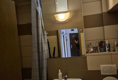 Apartament cu 3 camere decomandat în Exterior Vest - 2