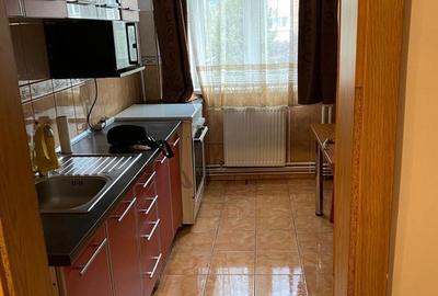 Apartament cu 2 camere decomandat în Drumul Carului